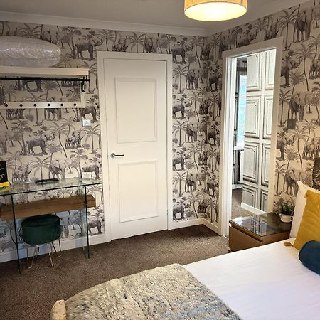 The Blackhorse Accommodation Newton Stewart Szoba fotó