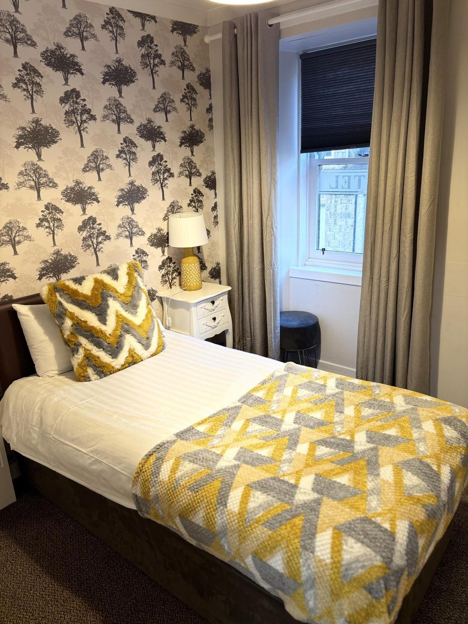 The Blackhorse Accommodation Newton Stewart Szoba fotó